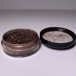 Impassioned Solar Bits Pigment MAC Cosmetics